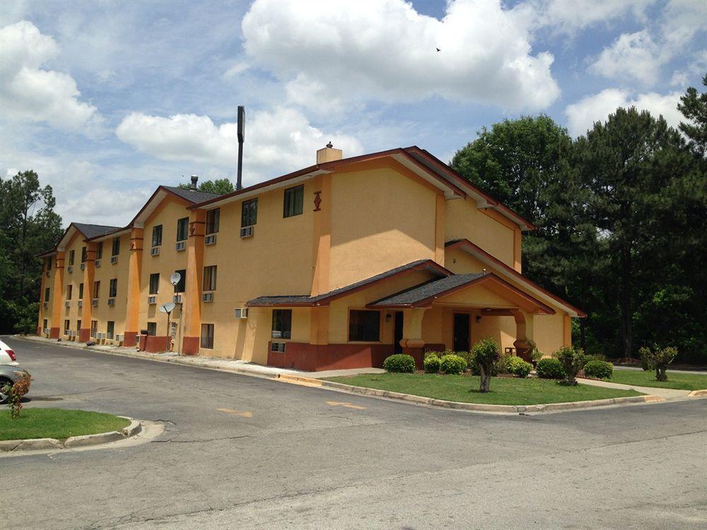 Super Inn Lodge West Kültér fotó